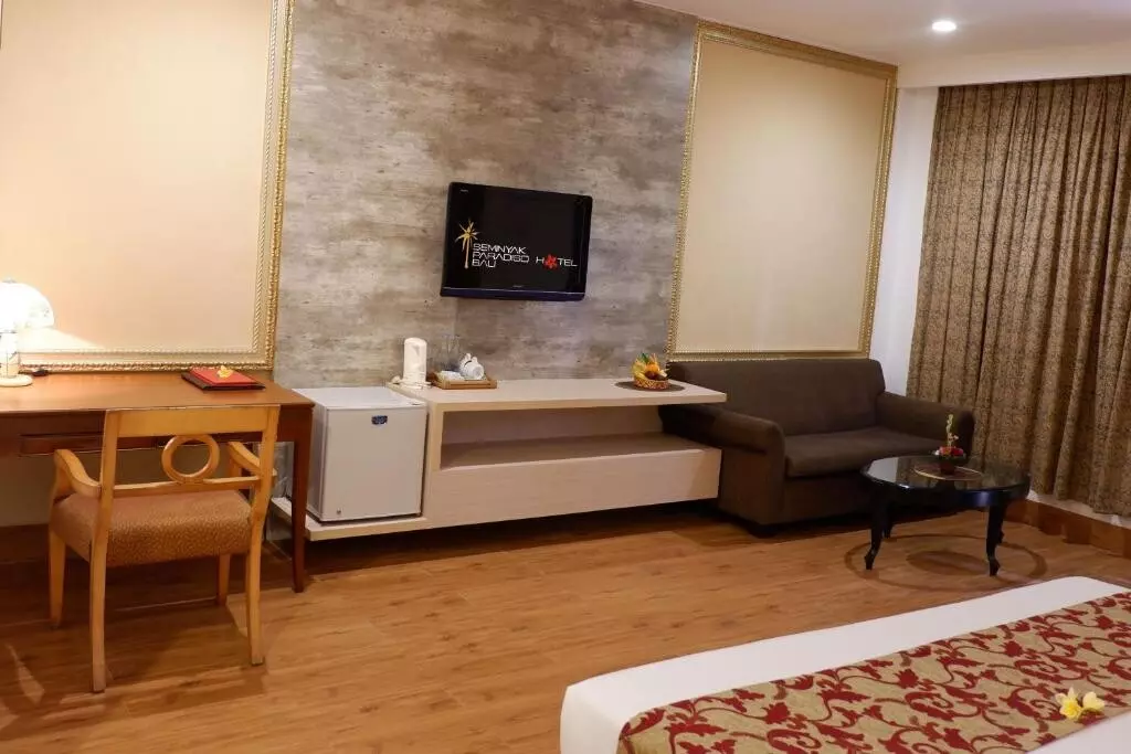 هتل سمینیاک پارادیسو